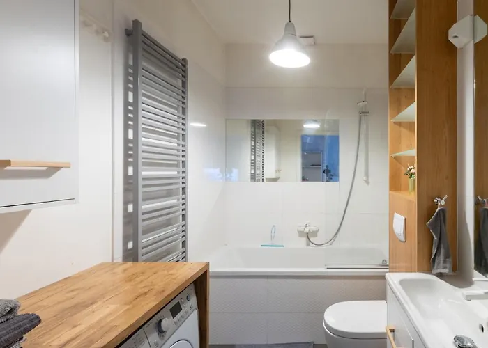 With A Roof Terrace Apartment *